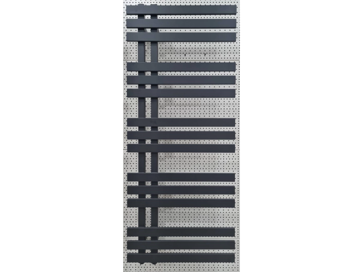 Дизайнерский полотенцесушитель Aerfild Elche 500x1200 mm, black