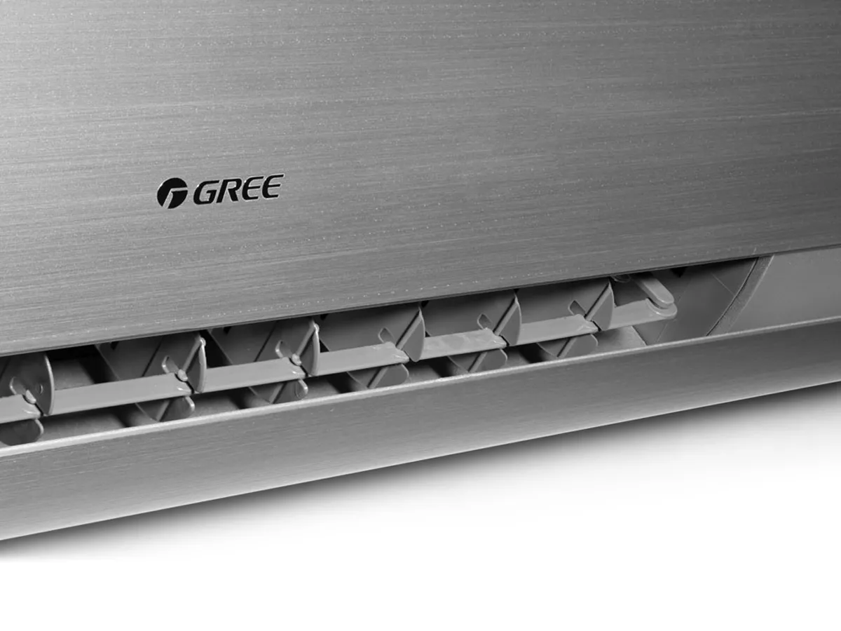 Conditioner GREE U-CROWN, SILVER Inverter GWH12UB 12000 BTU