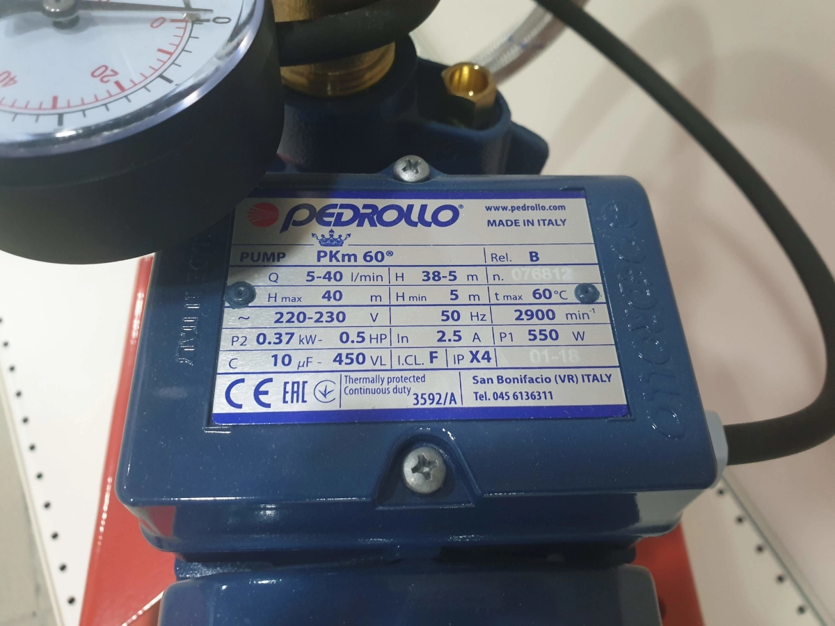 Hidrofor Pedrollo PKm60-24CL (pina la 8m, 0,37kW) cu protectie
