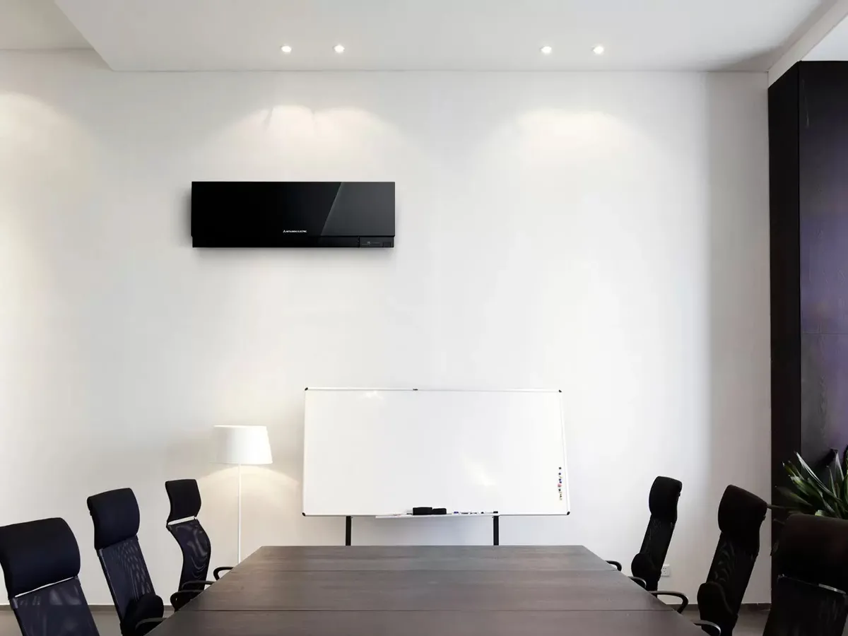 Unitatea internă a conditionerului Mitsubishi Electric MSZ-LN 35VGB-ER1 (onix negru)